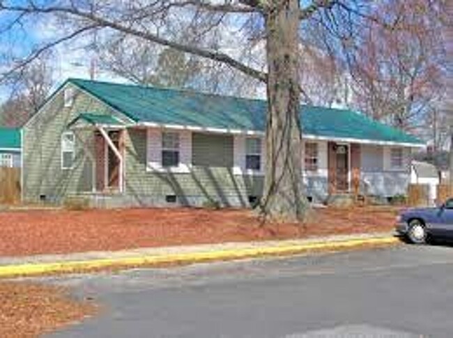 Northwood Apartments in Winston-Salem, NC - Building Photo - Building Photo