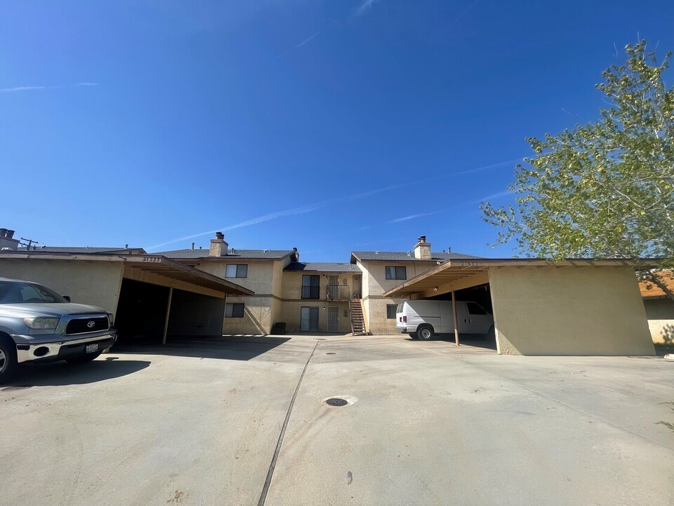 21533 Golden Hills Blvd in Tehachapi, CA - Building Photo