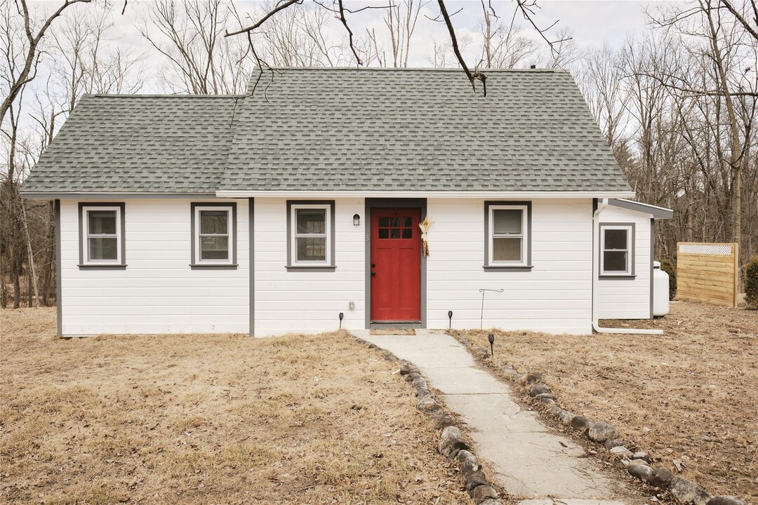 5728-5209 Highway in Kerhonkson, NY - Building Photo