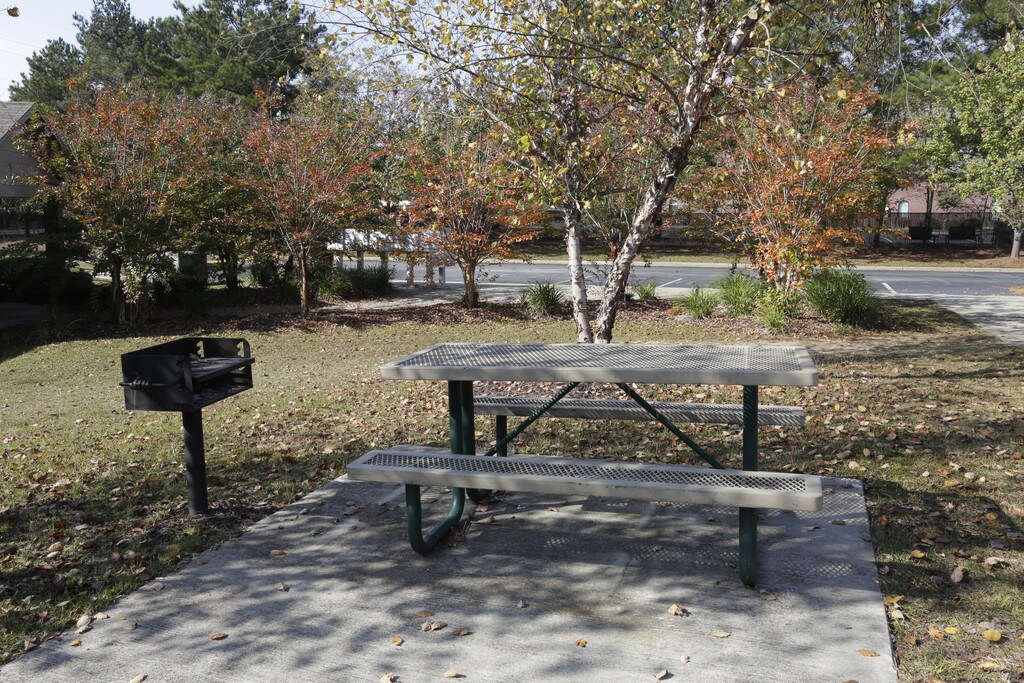 Greystone Manor Mcdonough, GA Apartments