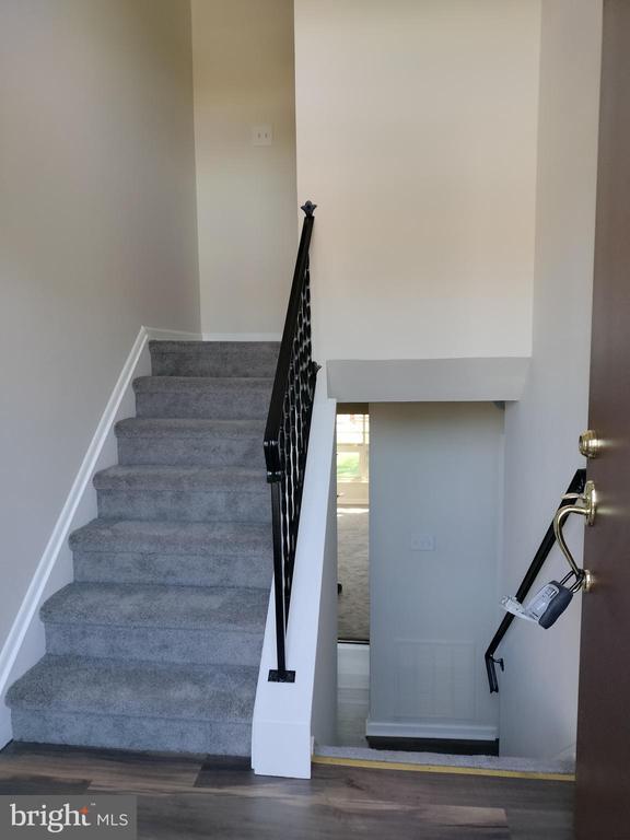 property at 3240 Fairway Dr
