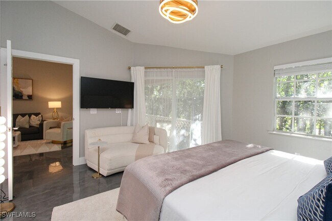 3540 Avion Woods Ct in Naples, FL - Building Photo - Building Photo