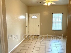 1023 Shady Creek Cir in Guthrie, OK - Building Photo - Building Photo
