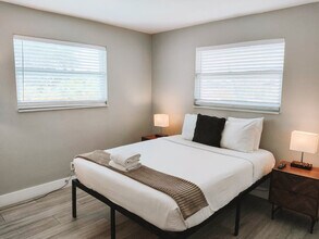 50 Davie Blvd in Fort Lauderdale, FL - Building Photo - Building Photo
