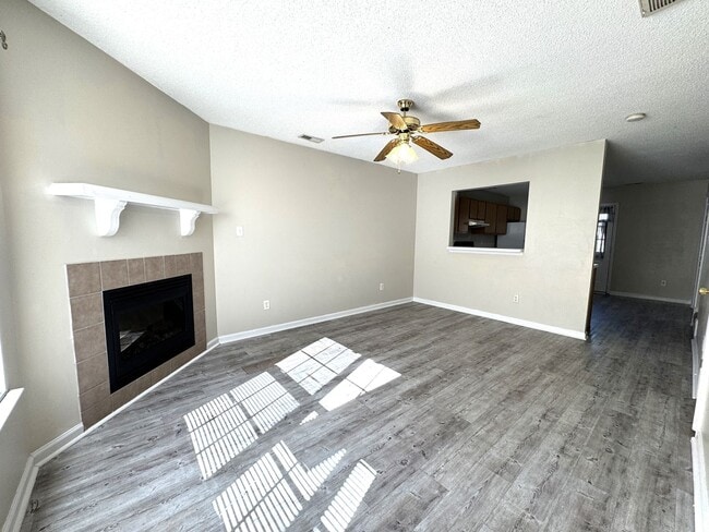 953 W Pueblo Dr in Jacksonville, NC - Building Photo - Building Photo