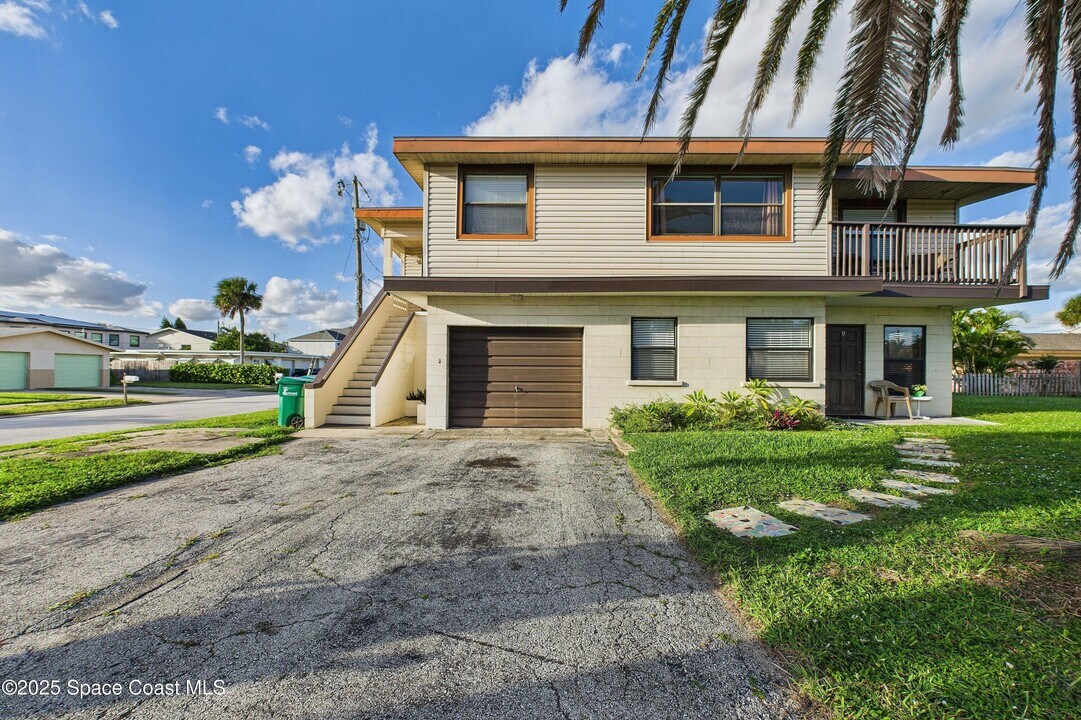 106 Sunrise Ave in Satellite Beach, FL - Building Photo