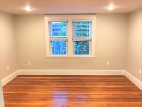 28 Fairmount Ave, Unit #3 in Somerville, MA - Building Photo - Building Photo