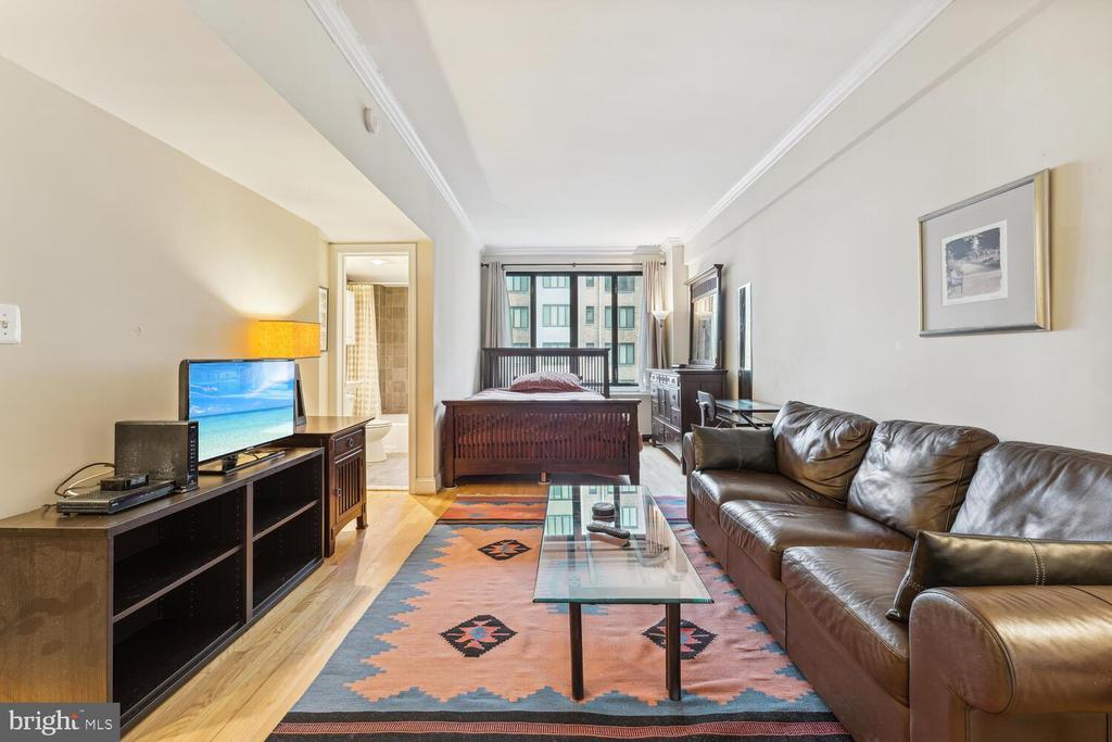 1701 16th St NW in Washington, DC - Building Photo
