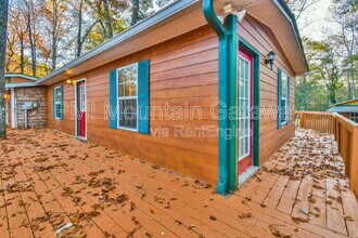 455 Cantrell Rd in Cleveland, GA - Building Photo - Building Photo