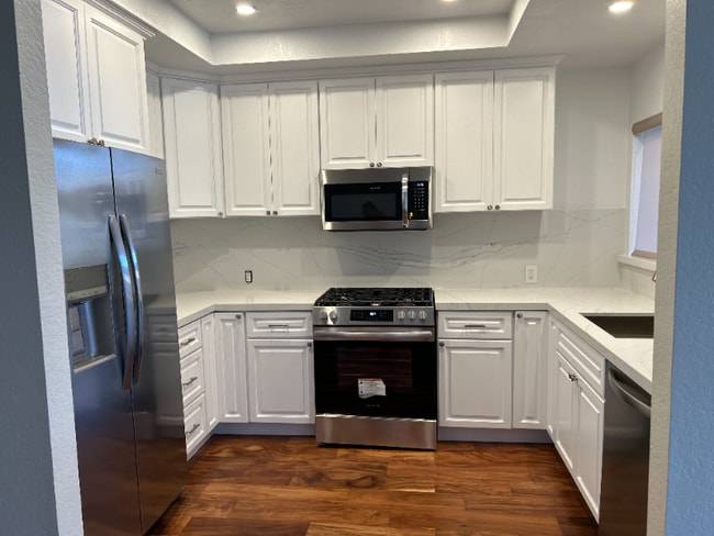 2601 S Broadmoor Dr in Palm Springs, CA - Building Photo - Building Photo