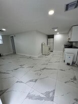 412 Fleming Ave in Greenacres, FL - Building Photo