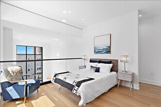 6025 JFK Blvd E in West New York, NJ - Foto de edificio - Building Photo