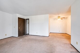 Canopy Ridge in Madison, WI - Foto de edificio - Interior Photo