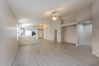 4323 W Apollo Rd in Phoenix, AZ - Building Photo - Building Photo