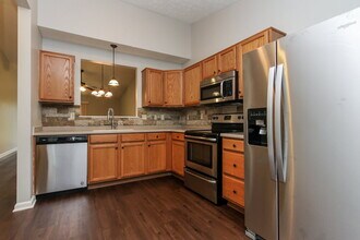 1150 Grassy Creek Cir in Franklin, IN - Building Photo - Building Photo