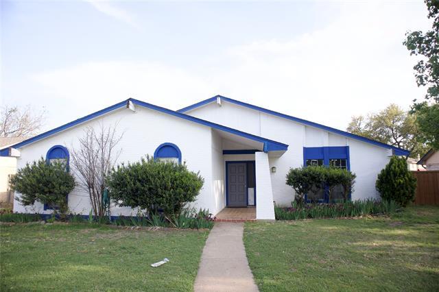 property at 1922 J J Pearce Dr