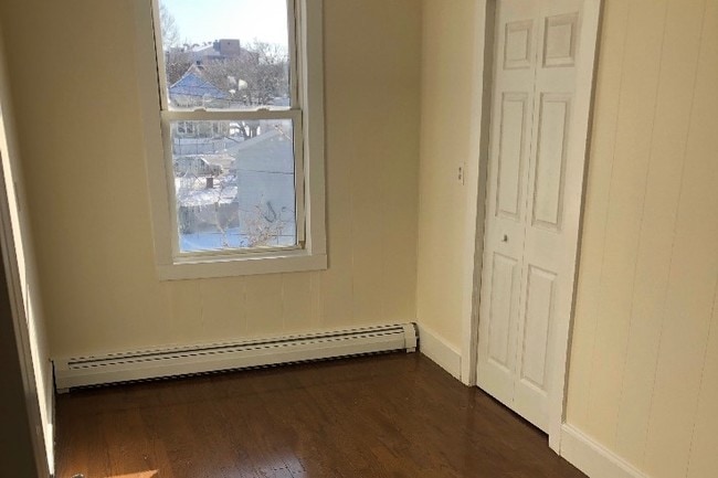 70 Linden St, Unit 3 in Lynn, MA - Building Photo - Building Photo