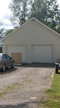 604 W 3rd Ave in Garnett, KS - Building Photo - Building Photo