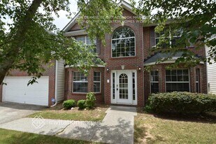 1874 Tulip Petal Rd in Auburn, GA - Building Photo