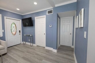 420 Avenida Alegre in West Palm Beach, FL - Building Photo - Building Photo