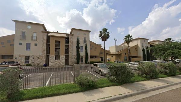 1008 Dicky Ln in Laredo, TX - Building Photo - Building Photo