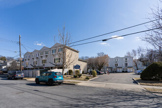 Cassidy Condominiums in Staten Island, NY - Building Photo - Building Photo