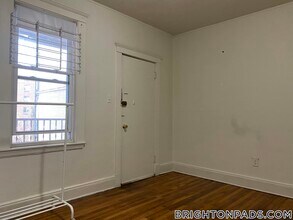 1630 Commonwealth Ave in Boston, MA - Building Photo - Building Photo