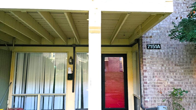 7151 Donnell Pl in Forestville, MD - Building Photo