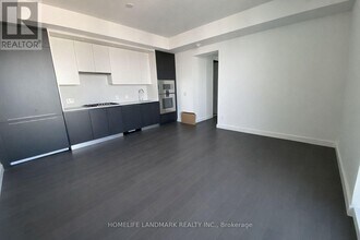 81 Wellesley St E in Toronto, ON - Building Photo - Building Photo