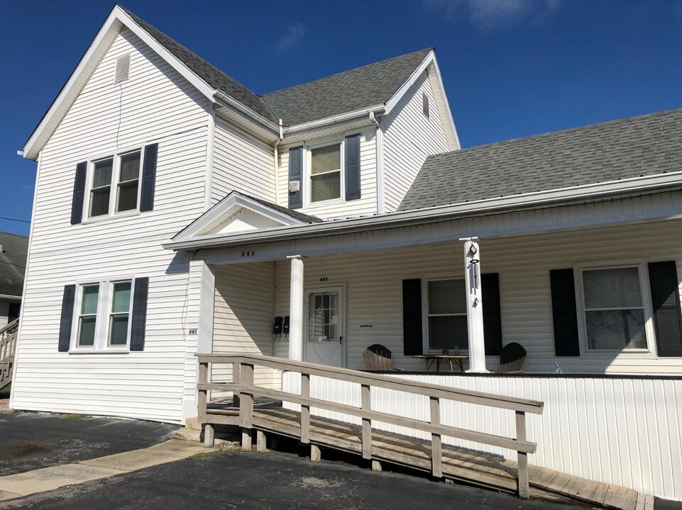 643 Cane Run St-Unit -3 in Harrodsburg, KY - Building Photo
