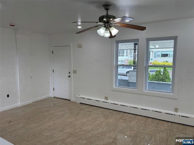 185 Merselis Ave in Clifton, NJ - Building Photo - Building Photo