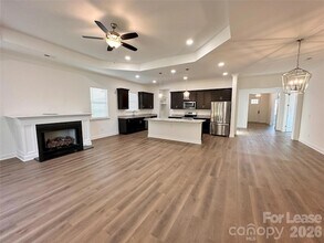 4649 Kobus Ct. in Lake Norman of Catawba, NC - Foto de edificio - Building Photo
