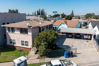 1419 S Woods Ave in East Los Angeles, CA - Building Photo - Building Photo