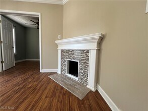 1726 Starkweather Ave in Cleveland, OH - Building Photo - Building Photo