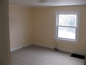29 Pierce St in Concord, NH - Building Photo - Building Photo