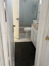1481 NE Miami Gardens Dr in Miami, FL - Building Photo - Building Photo