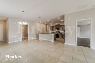 10117 Rose Petal Pl in Riverview, FL - Building Photo - Building Photo