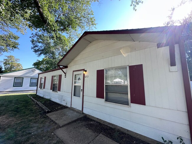 6213 NW Parkview St in Park City, KS - Building Photo - Building Photo