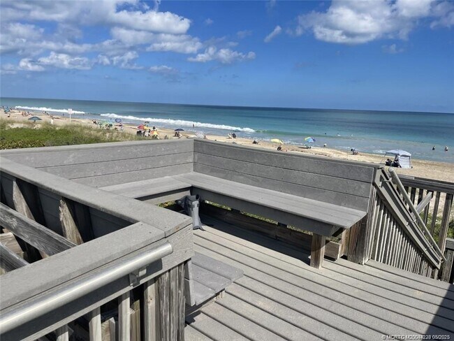 property at 5565 NE Gulfstream Way