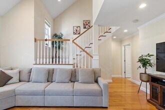 7 Commodore Way in Westford, MA - Building Photo - Building Photo