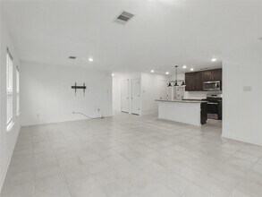 1310 Cardinal Trail in La Marque, TX - Building Photo - Building Photo