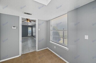 3538 Hacienda Dr in Dallas, TX - Building Photo - Building Photo
