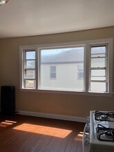5 Bliss St in Taunton, MA - Foto de edificio - Building Photo