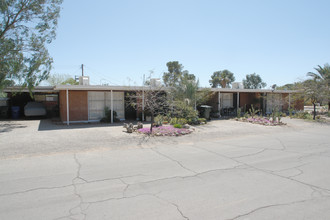 4500-4512 E Linden St in Tucson, AZ - Building Photo - Building Photo