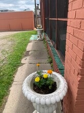 720 Indiana Ave, Unit B in Charleston, WV - Building Photo - Building Photo