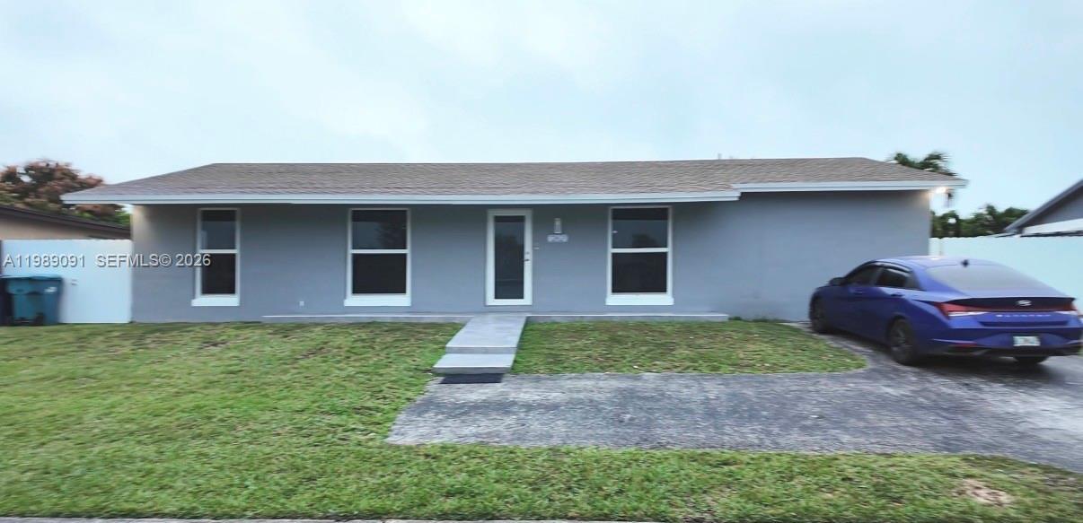 12621 SW 264th St in Homestead, FL - Building Photo