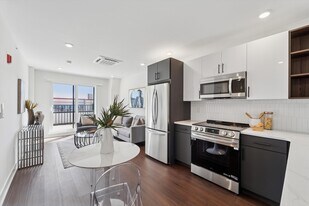 The Lane in Jenkintown, PA - Building Photo