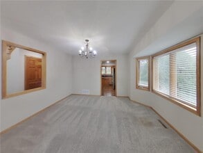 12320 43rd Ave N in Minneapolis, MN - Building Photo - Building Photo