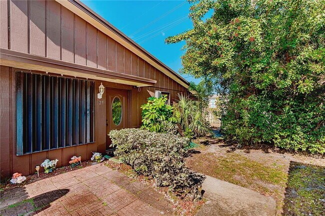 3200 NW 5th Terrace in Pompano Beach, FL - Foto de edificio - Building Photo