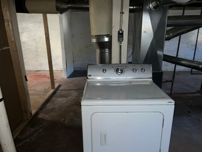 835 Easton St in Dayton, OH - Building Photo - Building Photo